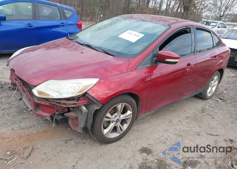 2013 Ford Focus Se z USA, uszkodzony, nr VIN 1FADP3F21DL359262